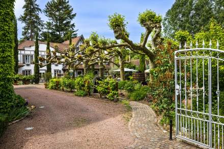 Hostellerie Bourguignonne Verdun sur le Doubs | Hôtel Restaurant Saône et Loire | Portail